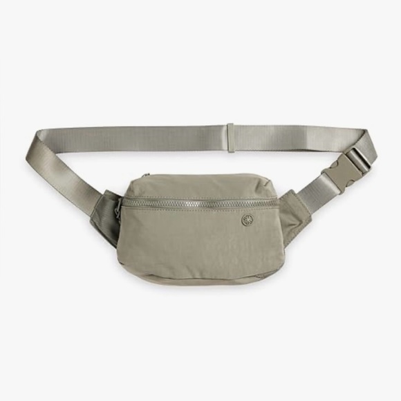 Gaiam Be Free Waist Pack, Crossbody, Fanny Pack, Beige, NEW - Picture 1 of 7
